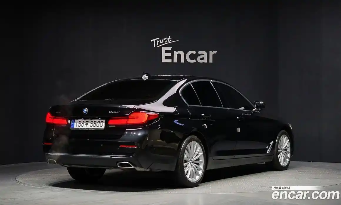 BMW 5-Series 2023 2.0 Автомат в Москве № 155389, фото 12