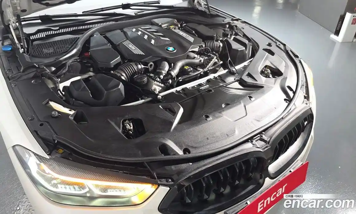 BMW 8-Series 2023 4.4 Автомат в Москве № 156308, фото 11
