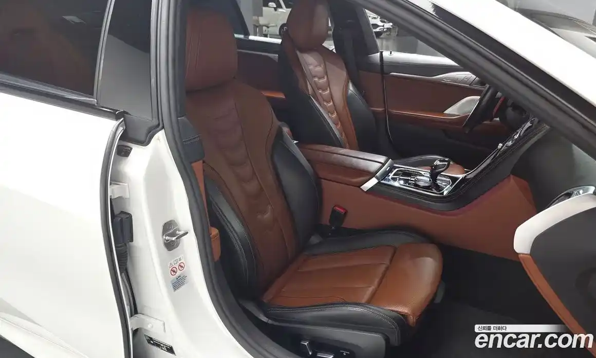 BMW 8-Series 2023 4.4 Автомат в Москве № 156308, фото 20