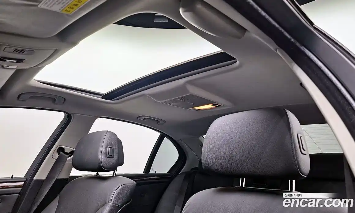 BMW 5-Series 2010 3.0 Автомат в Москве № 159325, фото 17