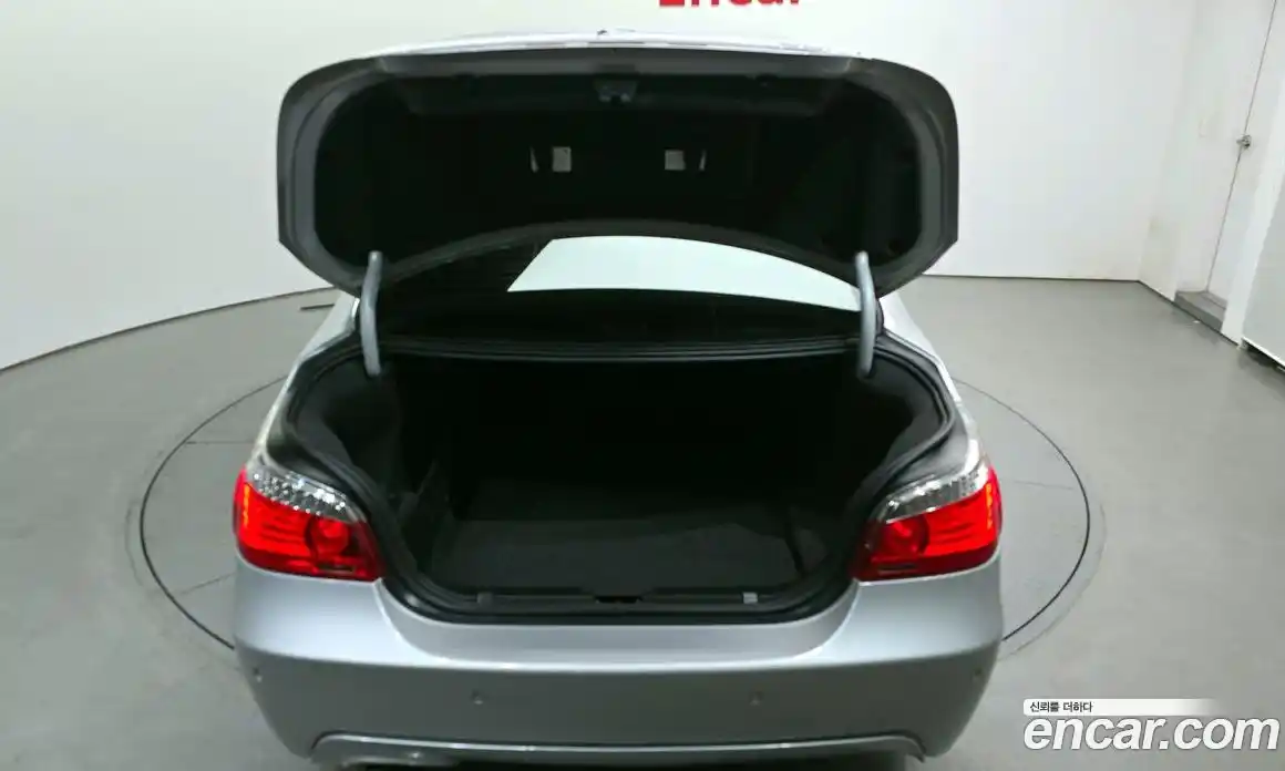 BMW 5-Series 2010 3.0 Автомат в Москве № 159325, фото 18