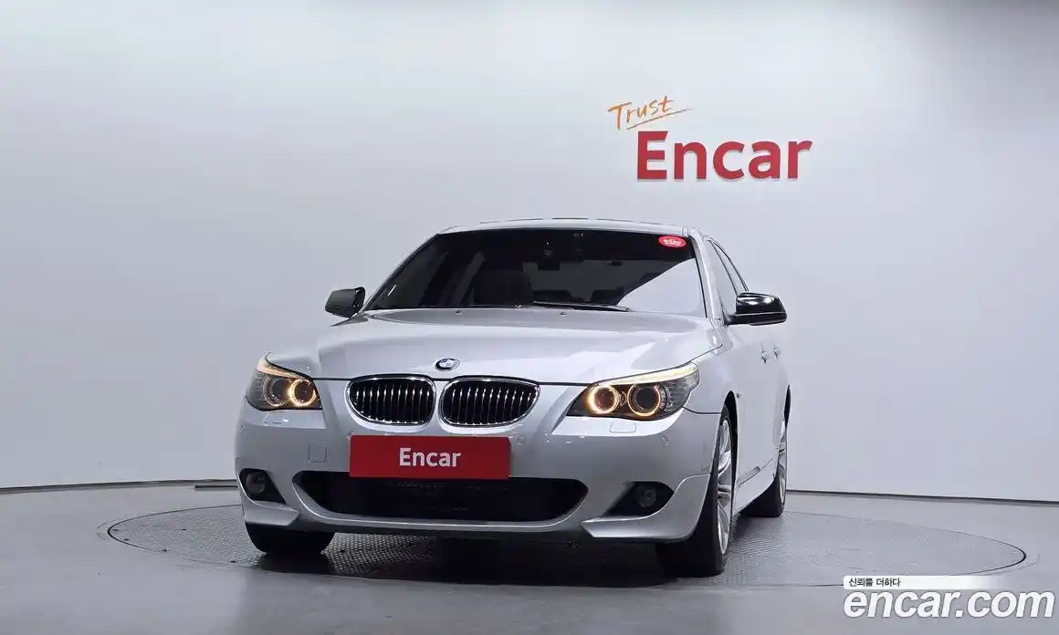 BMW 5-Series 2010 3.0 Автомат в Москве № 159325, фото 3