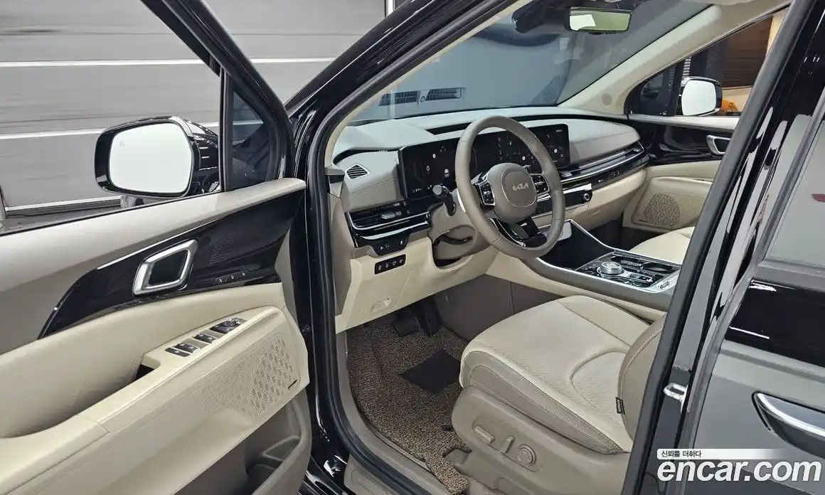 Kia Canival 2024 3.5 Автомат в Москве № 15997, фото 13