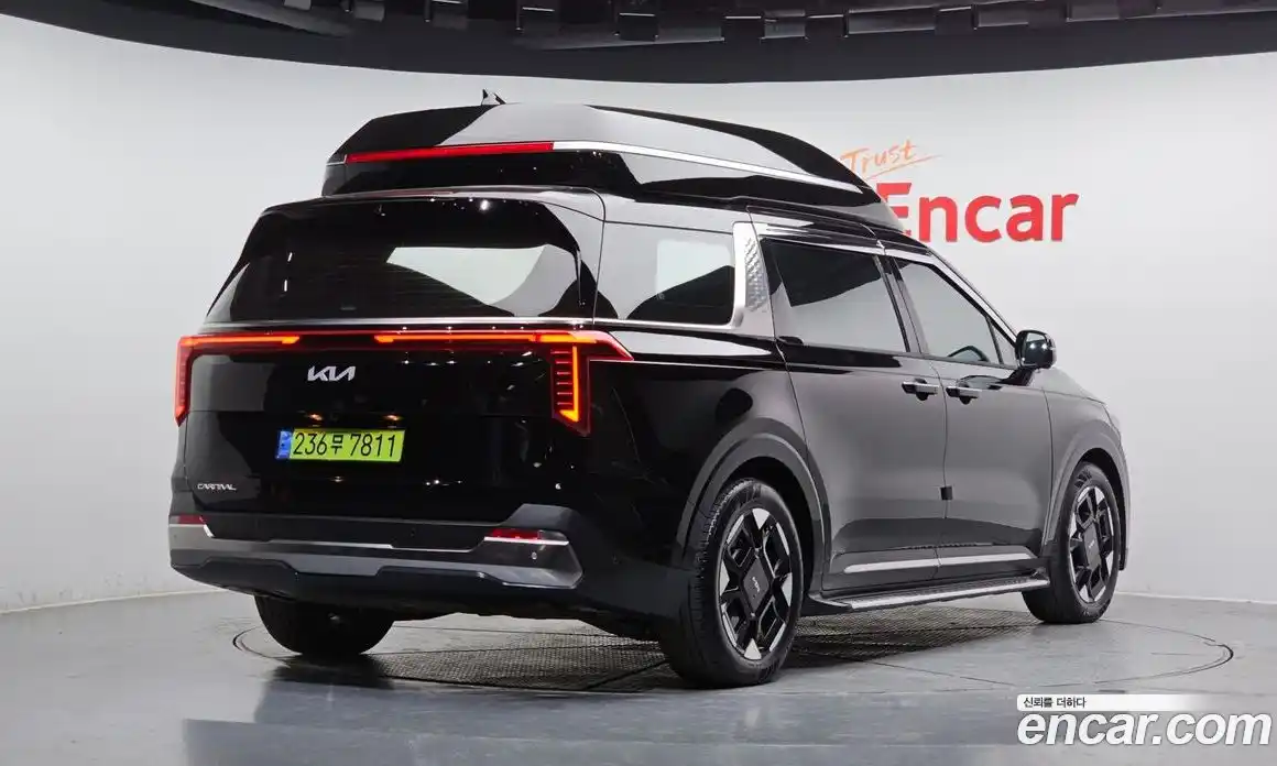 Kia Canival 2024 3.5 Автомат в Москве № 15997, фото 4