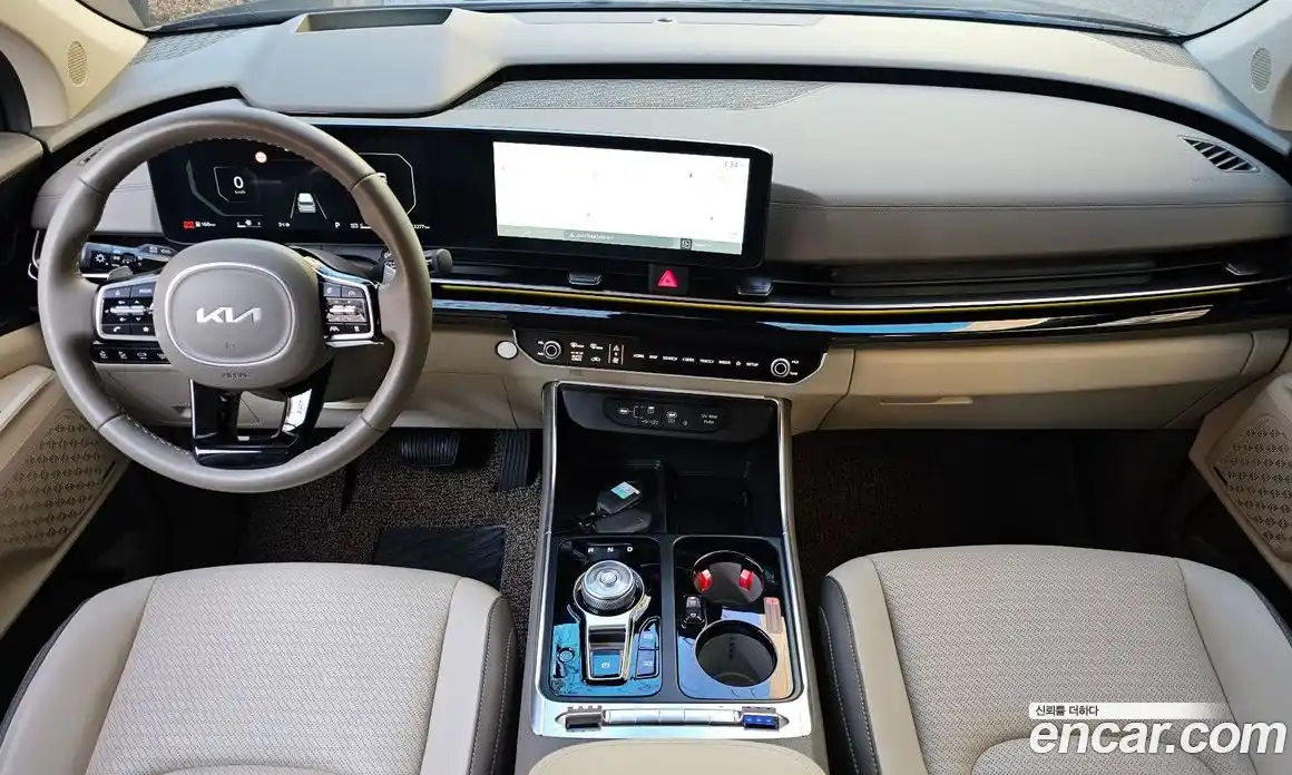 Kia Canival 2024 3.5 Автомат в Москве № 15997, фото 7