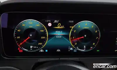 Mercedes-Benz E-Class 2023 2.0 Автомат в Москве № 160544, миниатюра 6