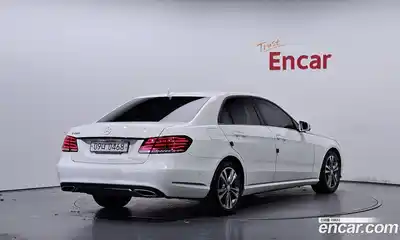 Mercedes-Benz E-Class 2016 2.0 Автомат в Москве № 160719, миниатюра 2