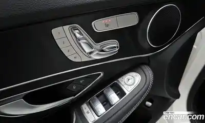Mercedes-Benz C-Class 2017 2.0 Автомат в Москве № 161092, миниатюра 2