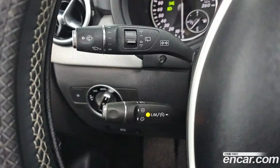 Mercedes-Benz B-Class 2013 1.8 Автомат в Москве № 161508, фото 9