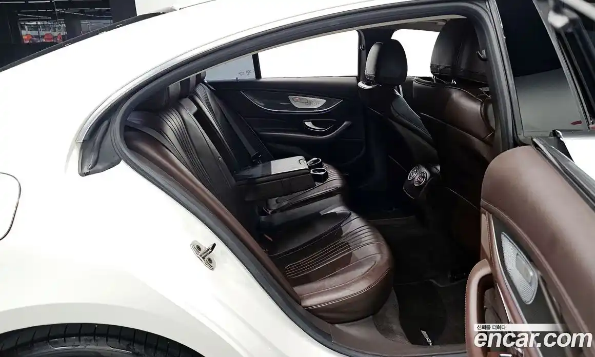 Mercedes-Benz CLS-Class 2020 1.9 Автомат в Москве № 161945, фото 19