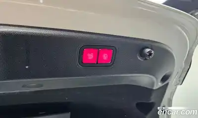 Mercedes-Benz CLS-Class 2020 1.9 Автомат в Москве № 161945, миниатюра 4