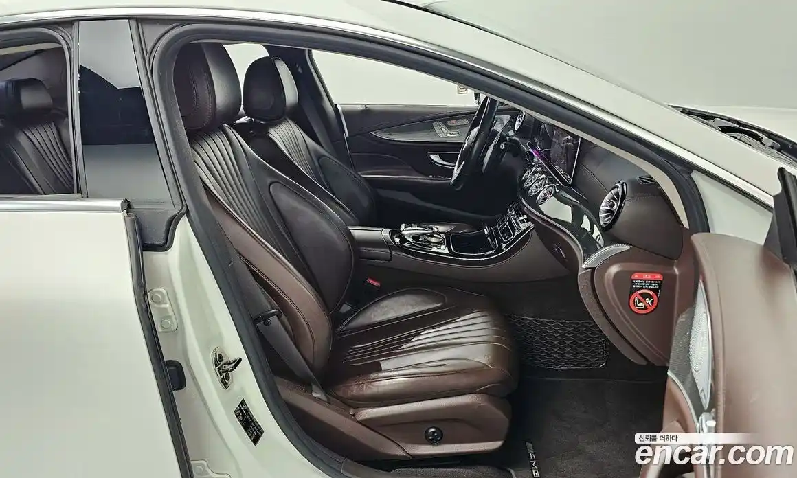 Mercedes-Benz CLS-Class 2020 1.9 Автомат в Москве № 161945, фото 9