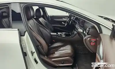 Mercedes-Benz CLS-Class 2020 1.9 Автомат в Москве № 161945, миниатюра 9