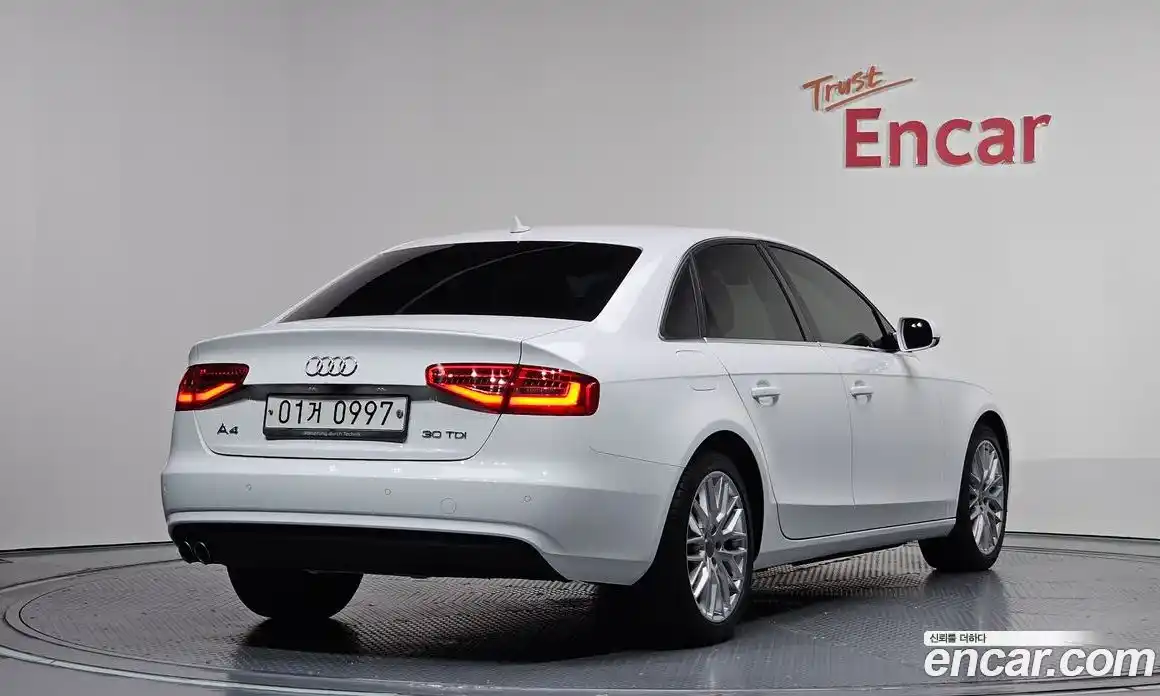 Audi A4 2016 2.0 Автомат в Москве № 163031, фото 13