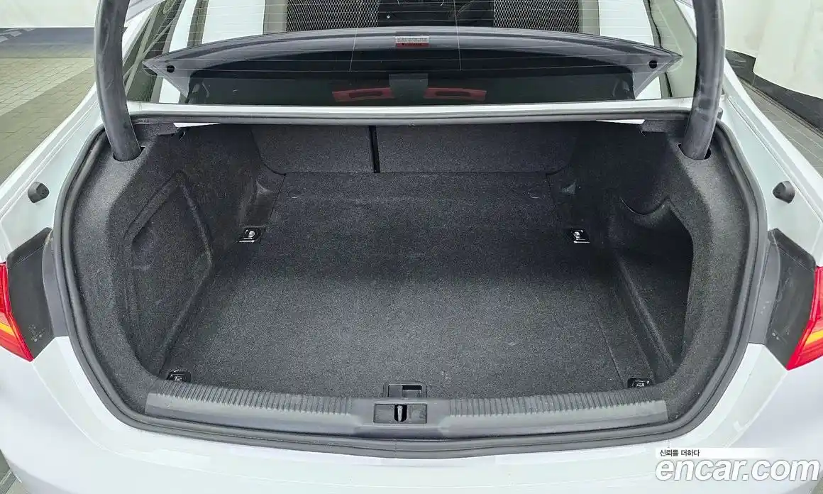 Audi A4 2016 2.0 Автомат в Москве № 163031, фото 4