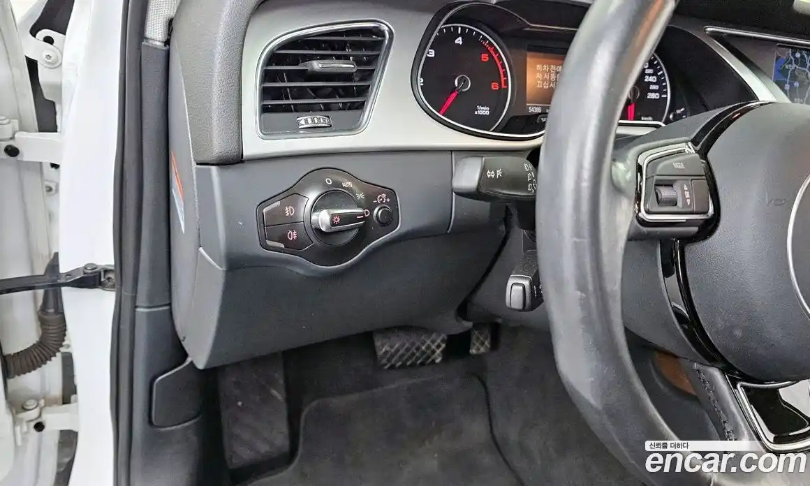 Audi A4 2016 2.0 Автомат в Москве № 163031, фото 8