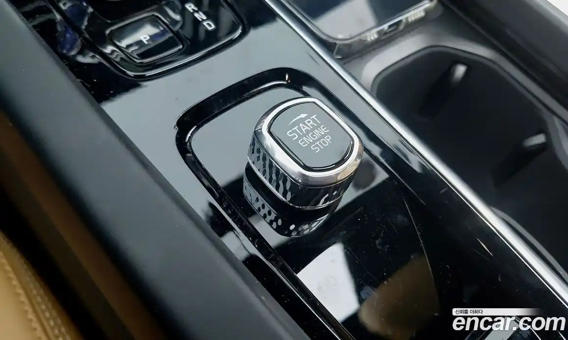 Volvo V60 2024 2.0 Автомат в Москве № 164754, фото 18