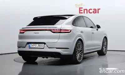 Porsche Cayenne 2022 3.0 Автомат в Москве № 165237, миниатюра 3