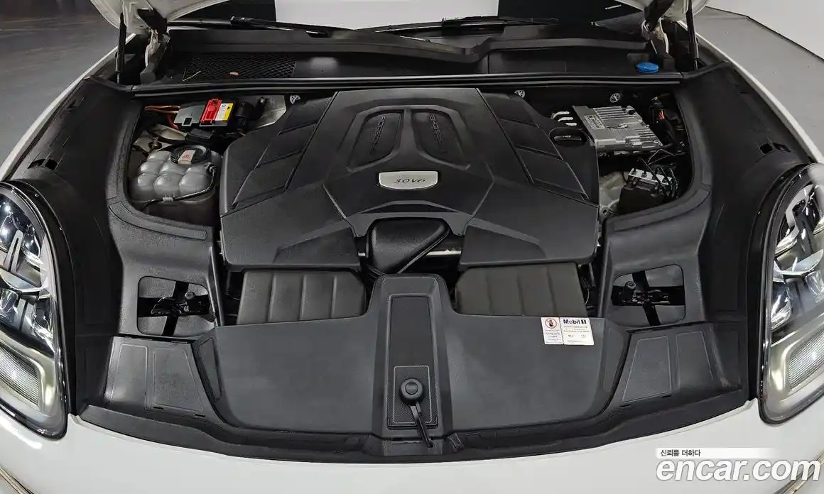 Porsche Cayenne 2019 3.0 Автомат в Москве № 165492, фото 6