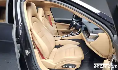 Porsche Panamera 2020 3.0 Автомат в Москве № 165552, миниатюра 10