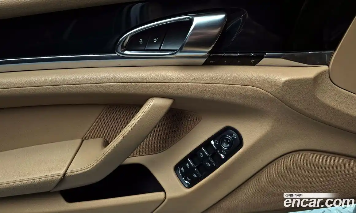 Porsche Panamera 2013 3.0 Автомат в Москве № 165619, фото 15