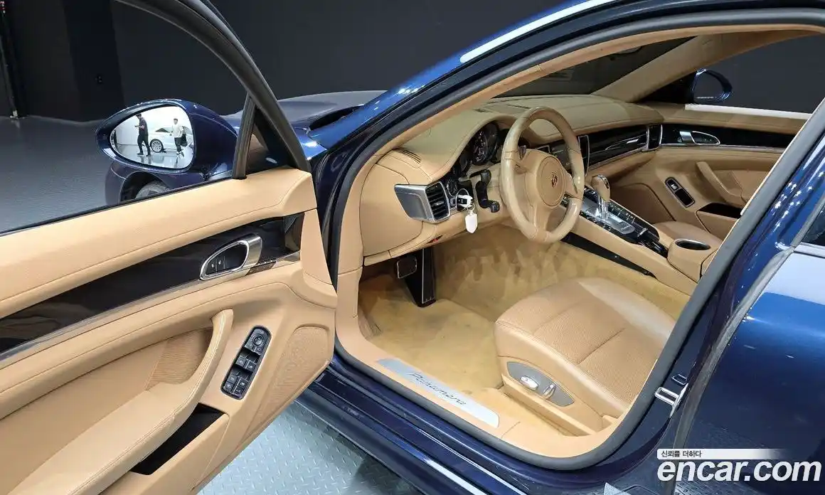 Porsche Panamera 2013 3.0 Автомат в Москве № 165619, фото 17