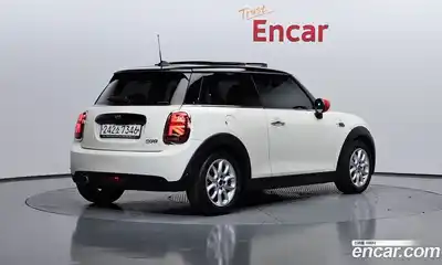 Mini Cooper 2020 1.5 Автомат в Москве № 166655, миниатюра 5
