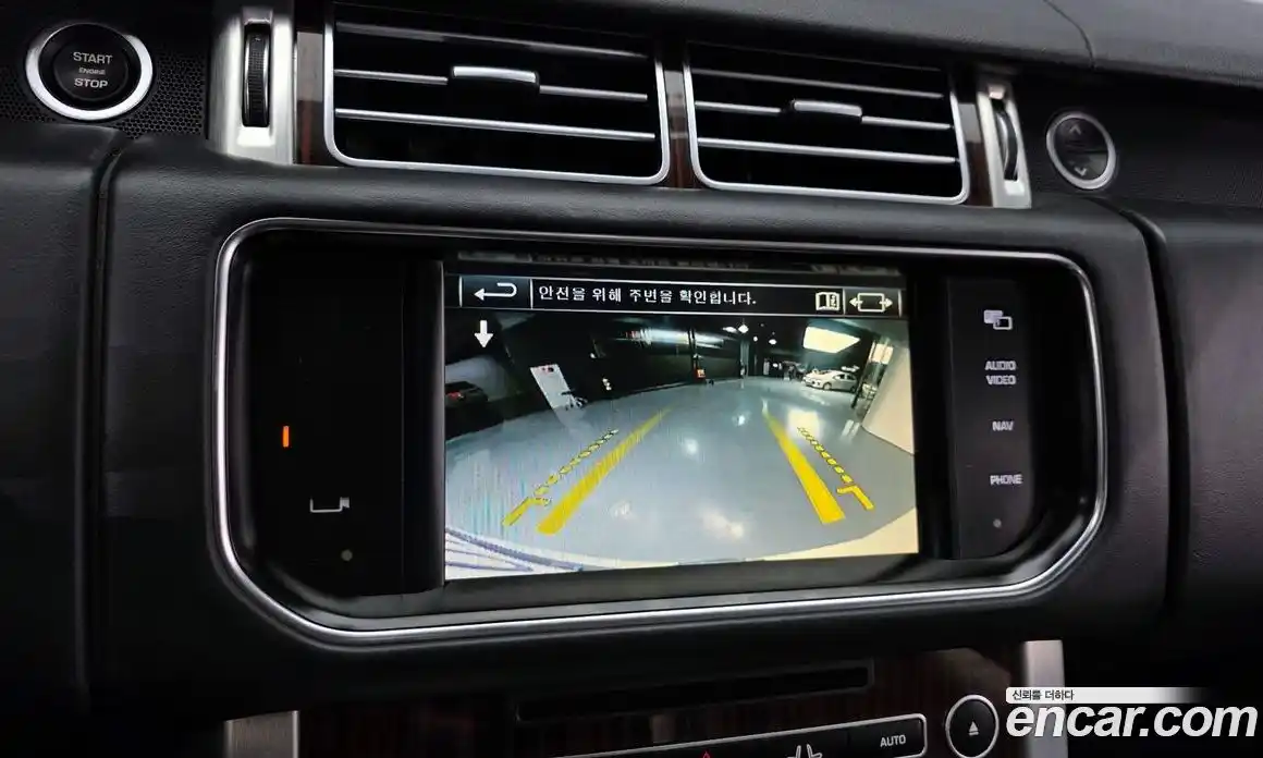 Land Rover Range-Rover 2014 4.4 Автомат в Москве № 166720, фото 4