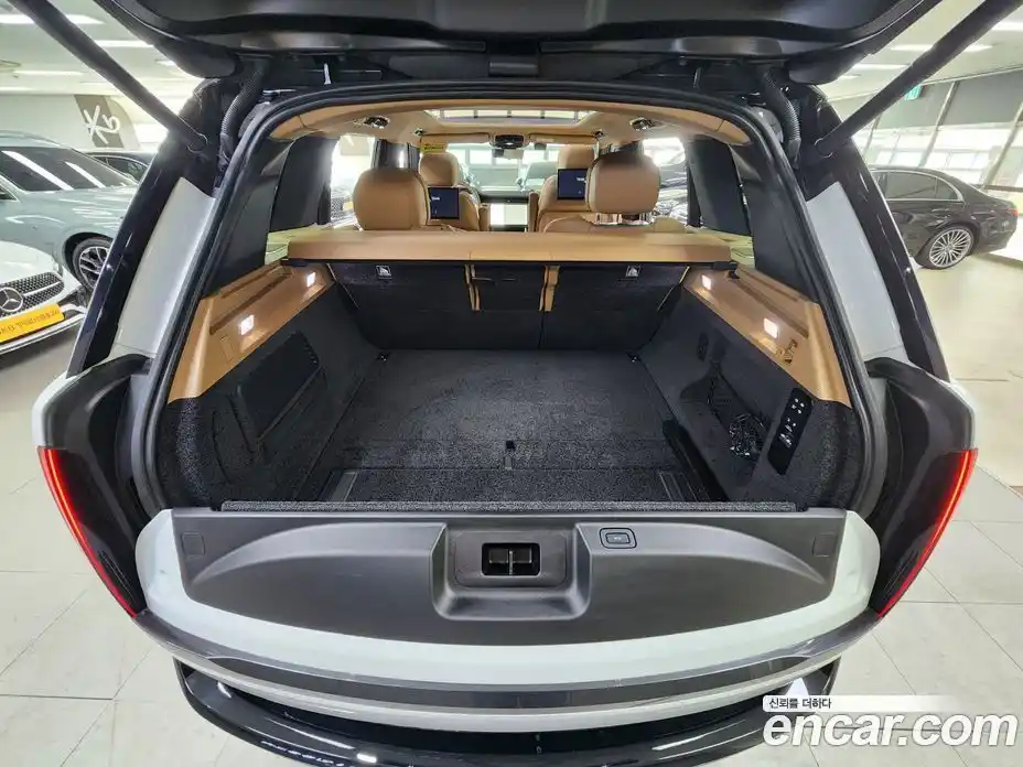 Land Rover Range-Rover 2023 4.4 Автомат в Москве № 166828, фото 19