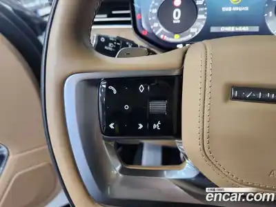 Land Rover Range-Rover 2023 4.4 Автомат в Москве № 166828, миниатюра 5