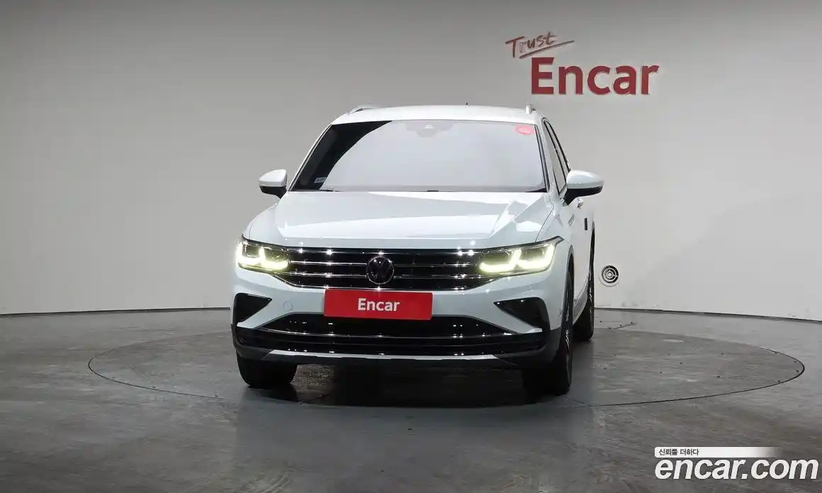 Volkswagen Tiguan 2022 2.0 Автомат в Москве № 168570, фото 20