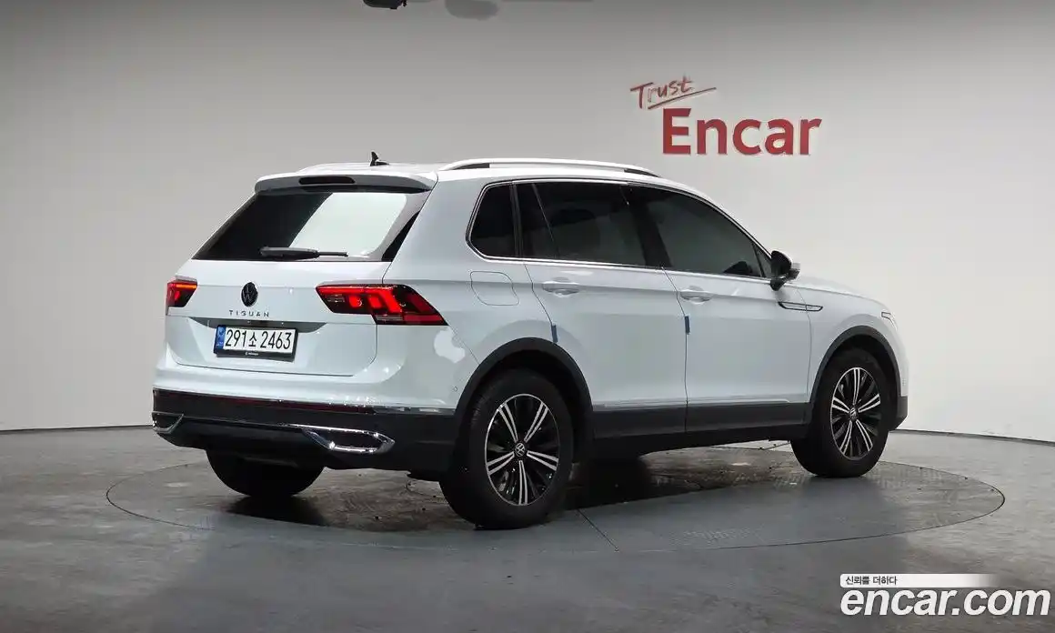 Volkswagen Tiguan 2022 2.0 Автомат в Москве № 168570, фото 7