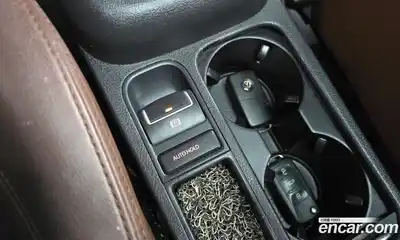 Volkswagen Tiguan 2015 2.0 Автомат в Москве № 168957, миниатюра 4