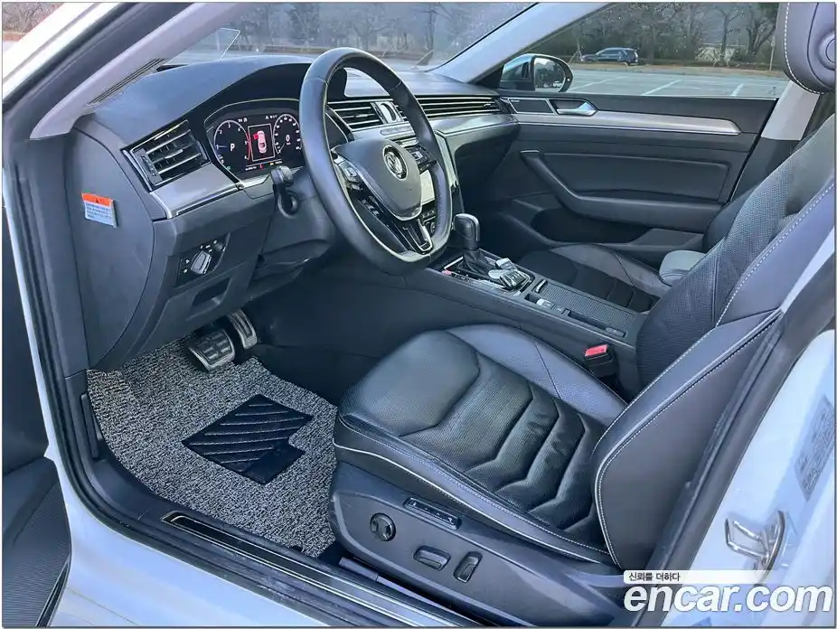 Volkswagen Arteon 2020 2.0 Автомат в Москве № 169212, фото 10