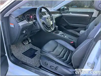 Volkswagen Arteon 2020 2.0 Автомат в Москве № 169212, миниатюра 10