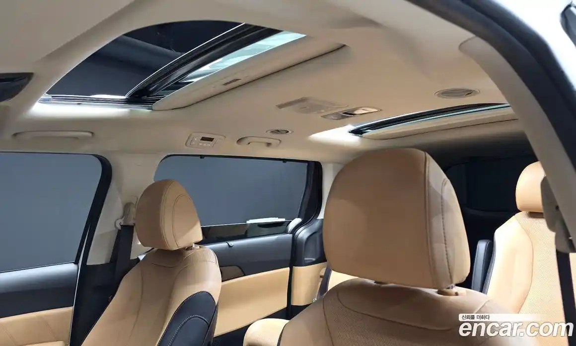 Kia Canival 2023 2.2 Автомат в Москве № 17124, фото 15