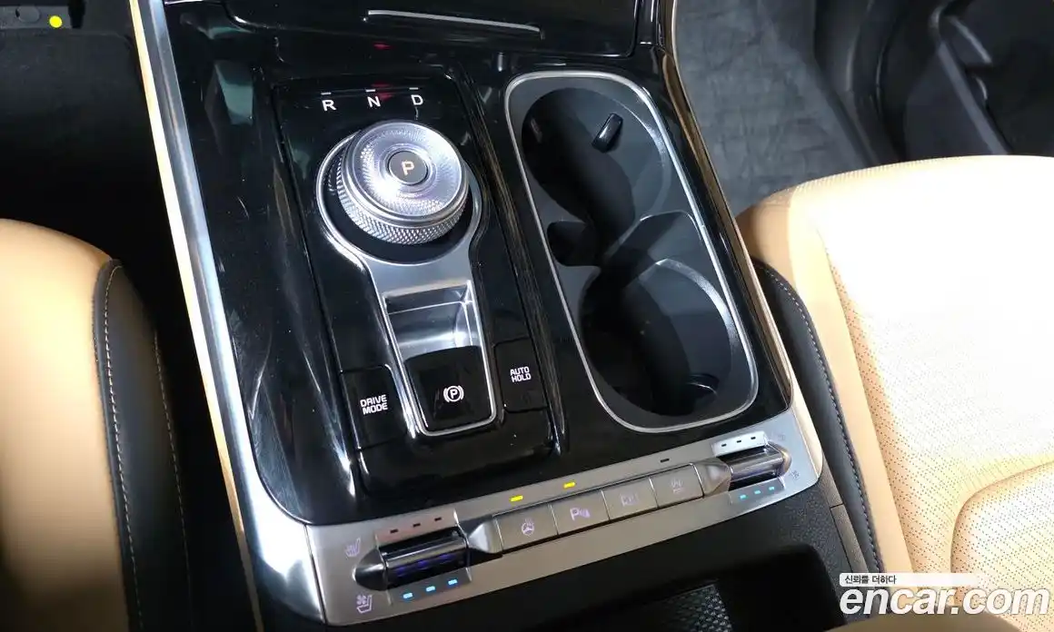 Kia Canival 2023 2.2 Автомат в Москве № 17124, фото 9