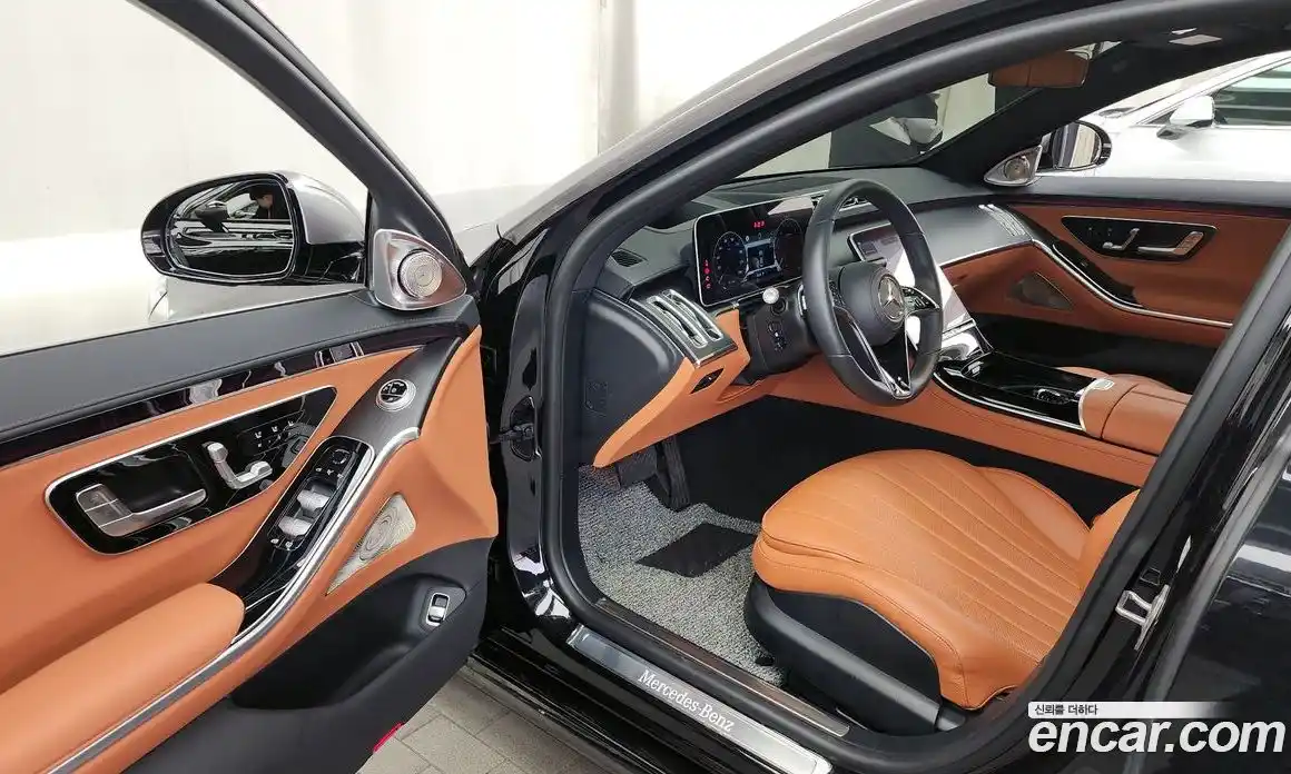 Mercedes-Benz S-Class 2025 3.0 Автомат в Москве № 172463, фото 18