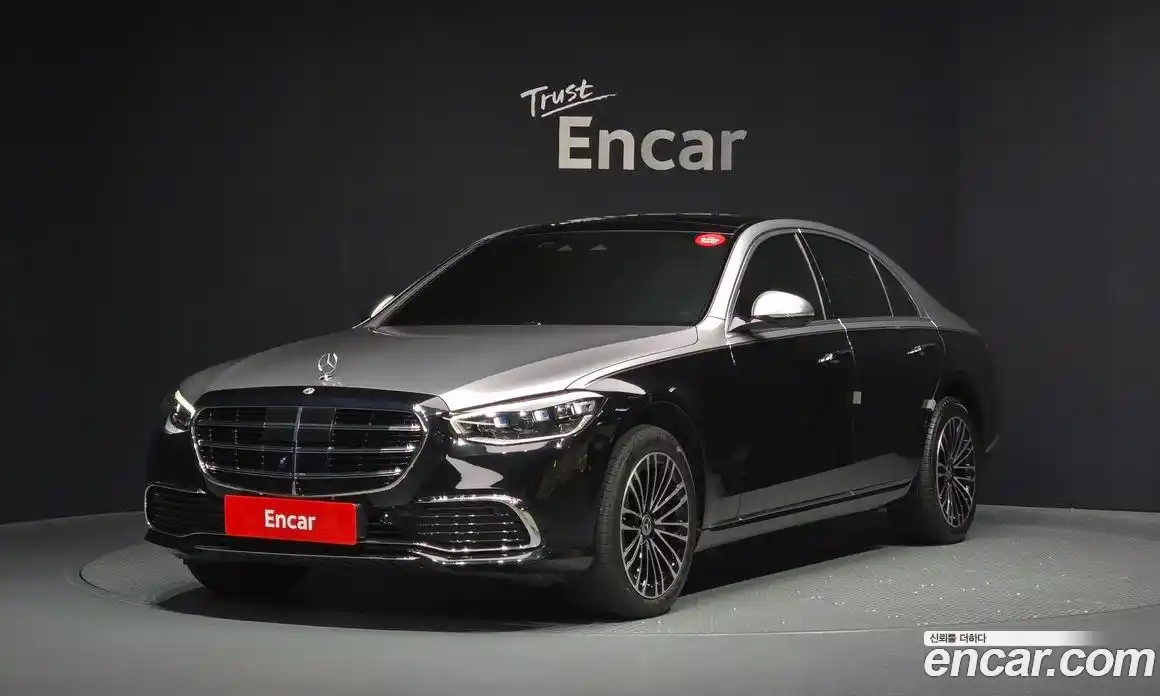 Mercedes-Benz S-Class 2025 3.0 Автомат в Москве № 172463, фото 3