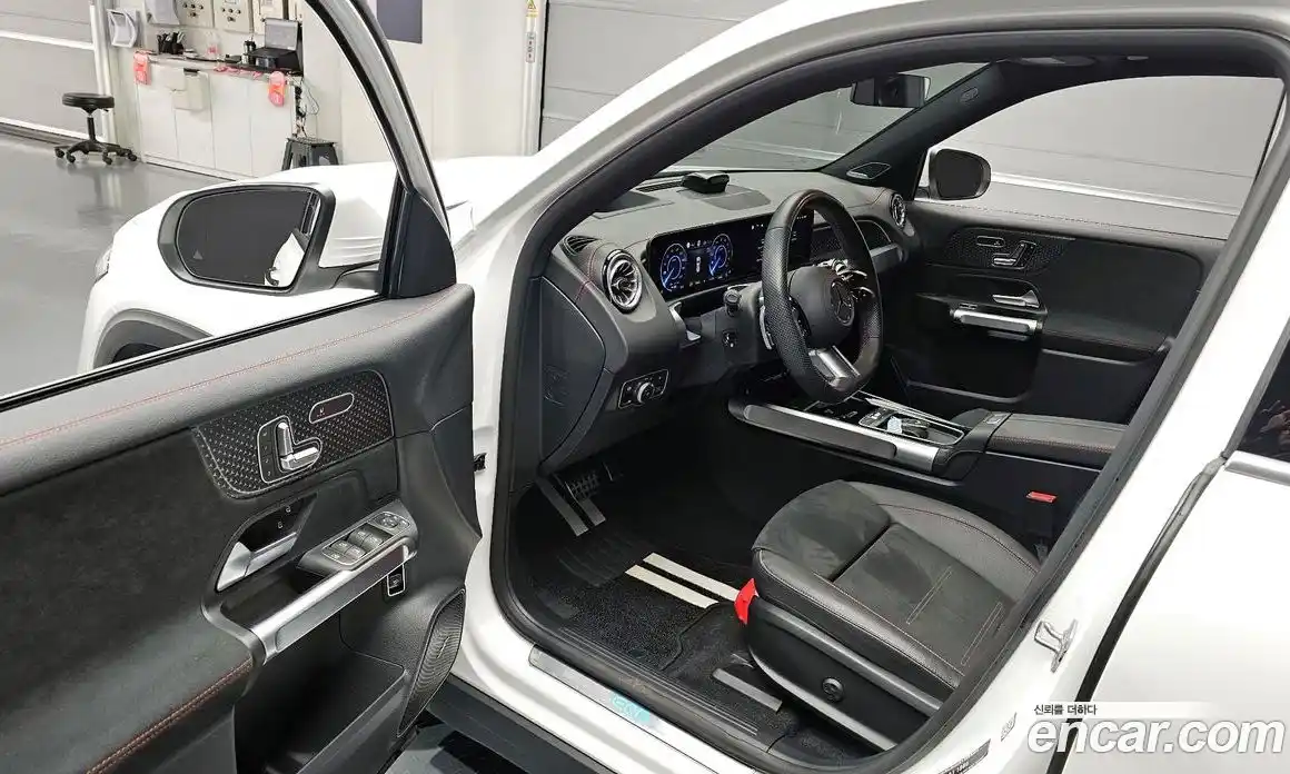 Mercedes-Benz EQB 2025 0.2 Автомат в Москве № 173155, фото 19