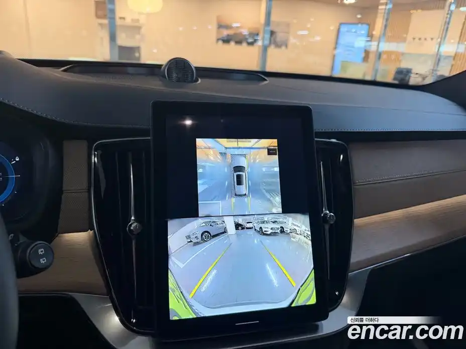 Volvo XC90 2025 2.0 Автомат в Москве № 177155, фото 15