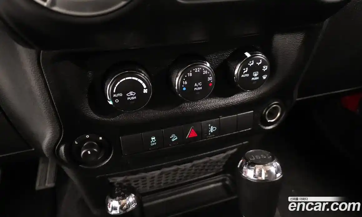 Jeep Wrangler 2017 3.6 Автомат в Москве № 181414, фото 14