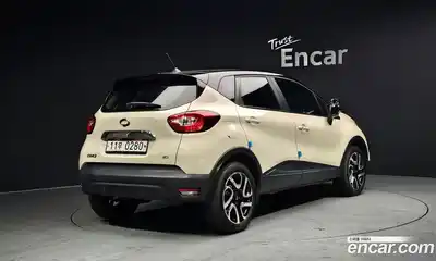 Renault QM3 2016 1.5 Автомат в Москве № 182876, миниатюра 3