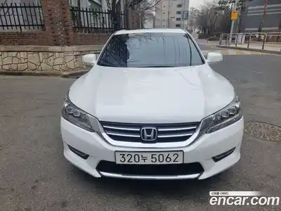 Honda Accord 2013 2.4 Автомат в Москве № 185127, миниатюра 3