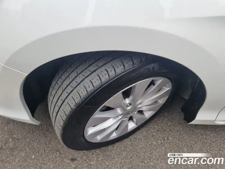 Honda Accord 2013 2.4 Автомат в Москве № 185127, фото 5