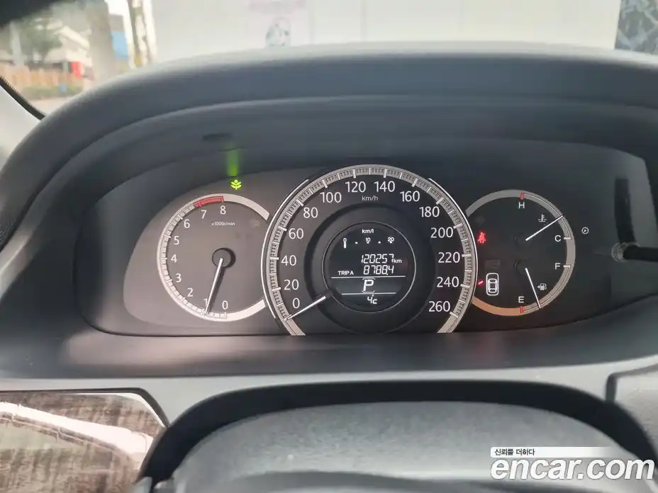 Honda Accord 2013 2.4 Автомат в Москве № 185127, фото 8