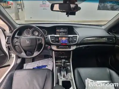 Honda Accord 2013 2.4 Автомат в Москве № 185127, миниатюра 10