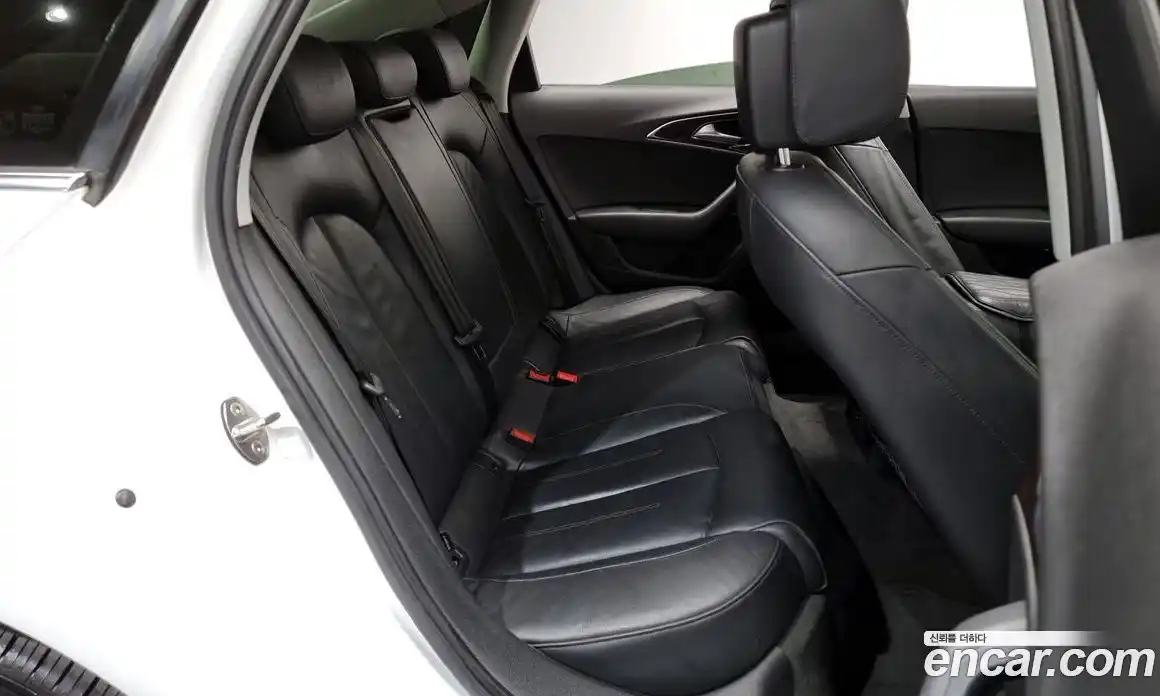 Audi A6 2015 3.0 Автомат в Москве № 187771, фото 2