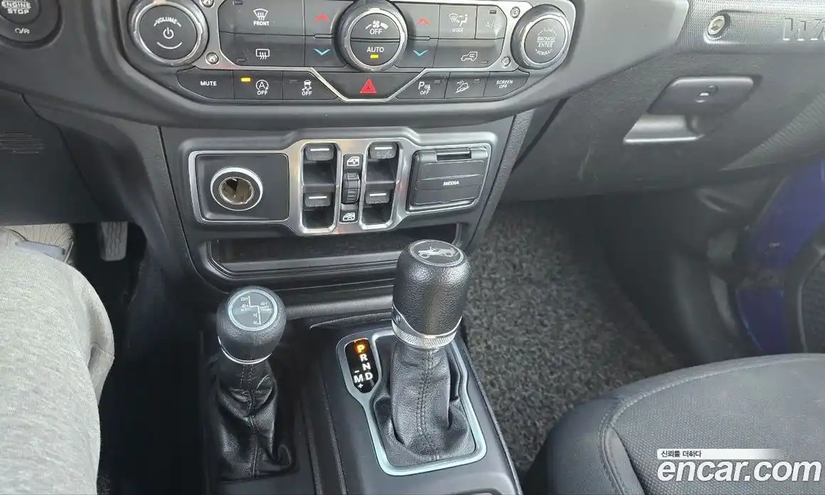 Jeep Wrangler 2018 2.0 Автомат в Москве № 188428, фото 8