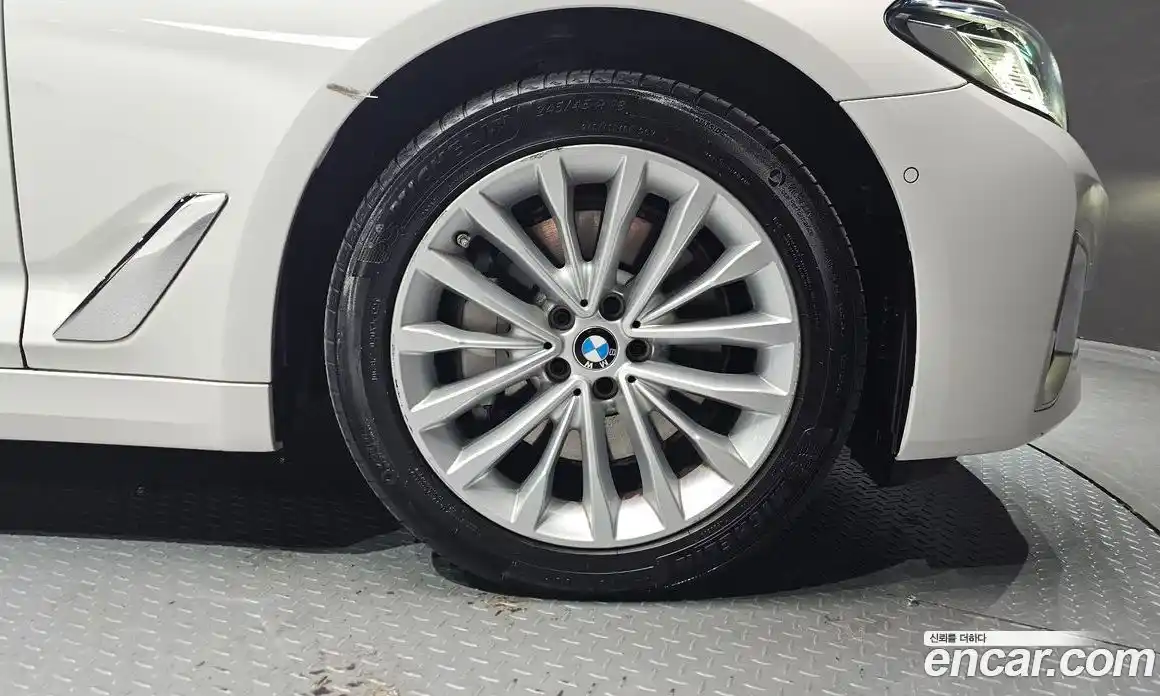 BMW 5-Series 2021 2.0 Автомат в Москве № 191968, фото 14